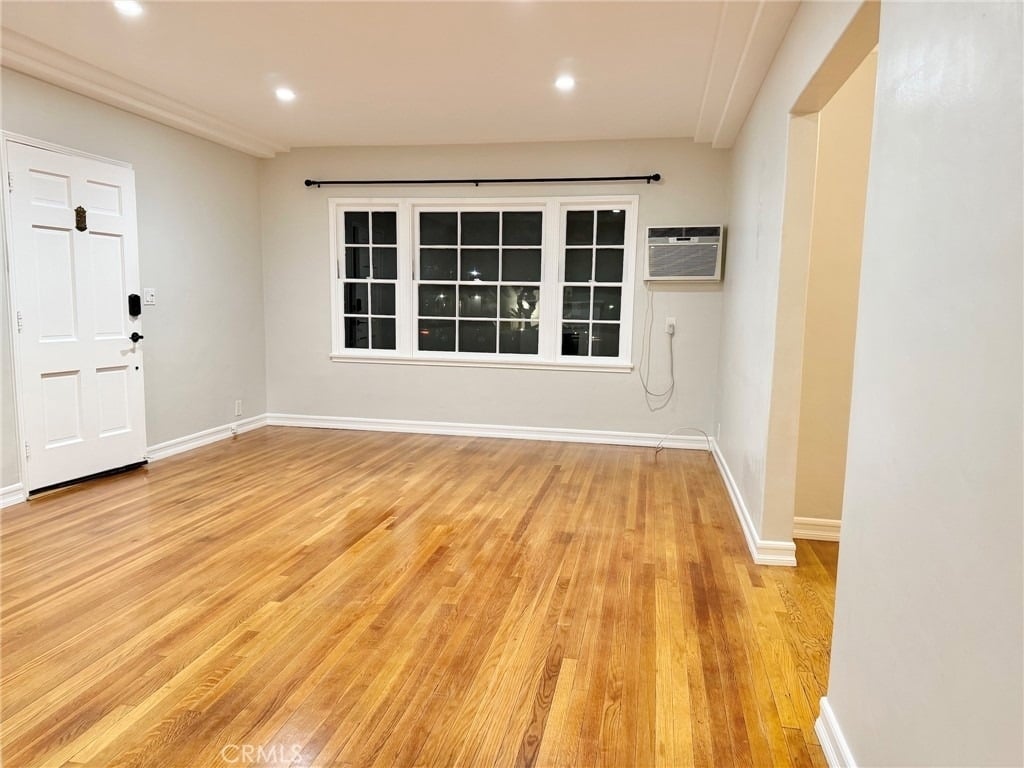 1744 Huntington Drive - Photo 14