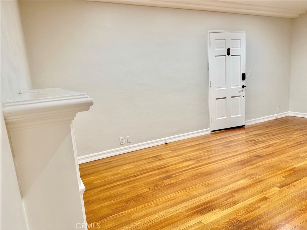 1744 Huntington Drive - Photo 10