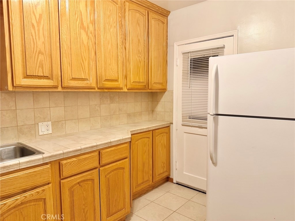 1744 Huntington Drive - Photo 31