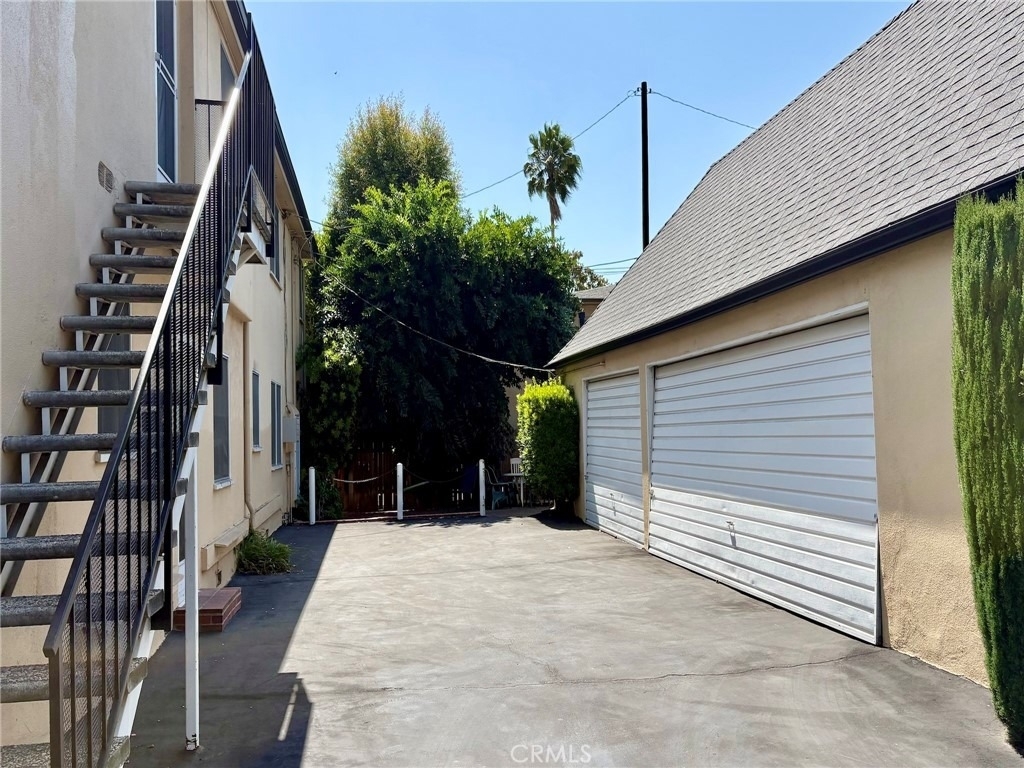 1744 Huntington Drive - Photo 51