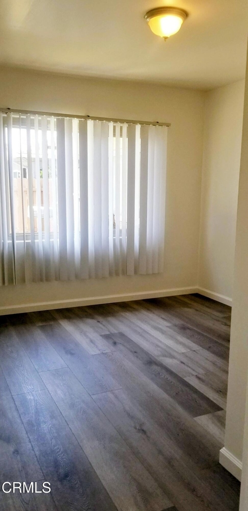 140 E Pearl Street - Photo 11