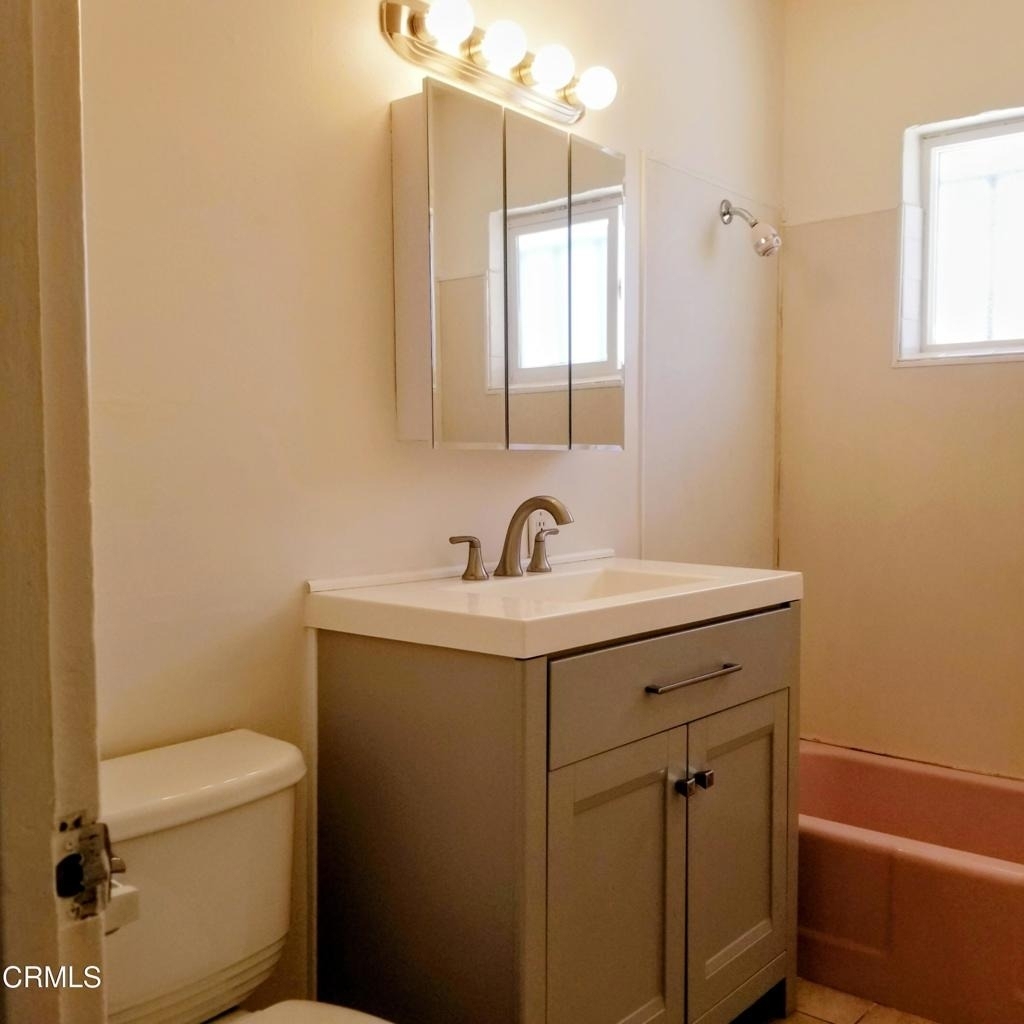 140 E Pearl Street - Photo 10