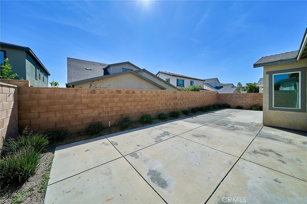 2622 E Embry Lane - Photo 23