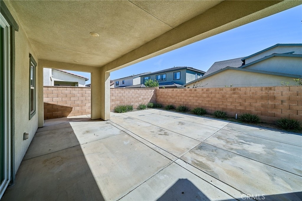 2622 E Embry Lane - Photo 27