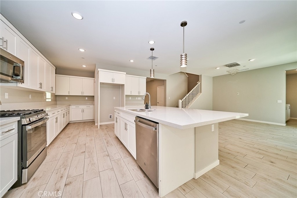 2622 E Embry Lane - Photo 1