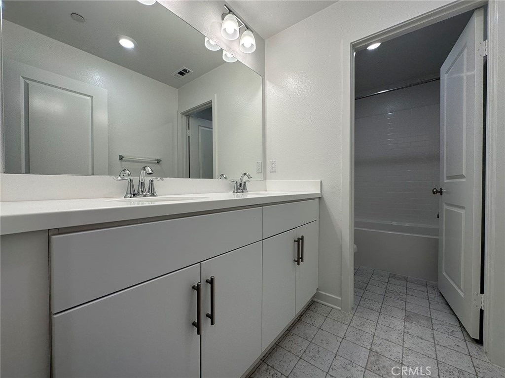 2326 Village Ct - Photo 9