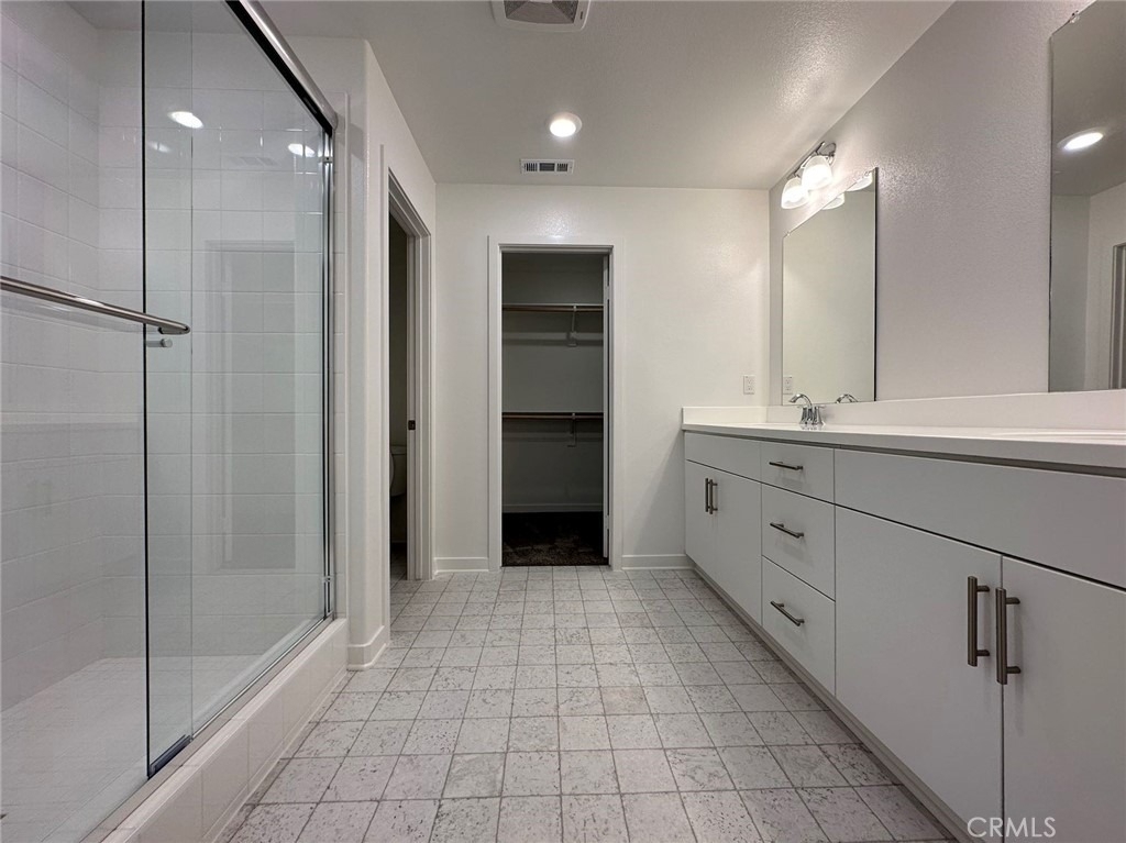 2326 Village Ct - Photo 6