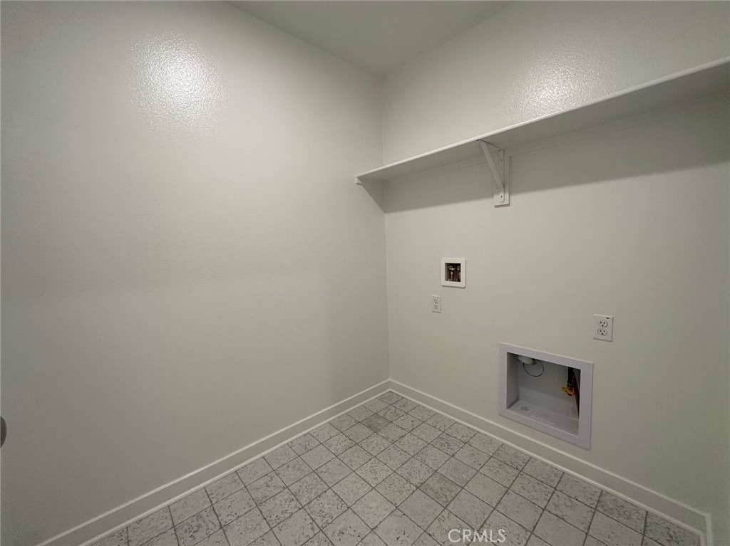 2326 Village Ct - Photo 12