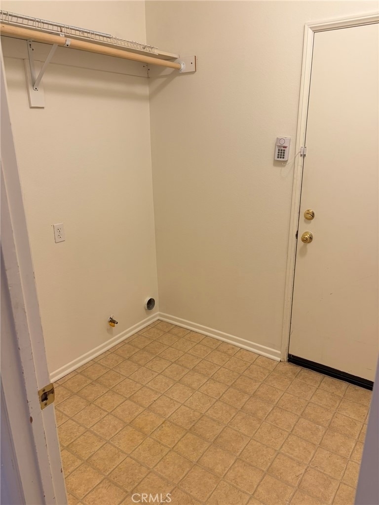 36168 Leeds Street - Photo 20