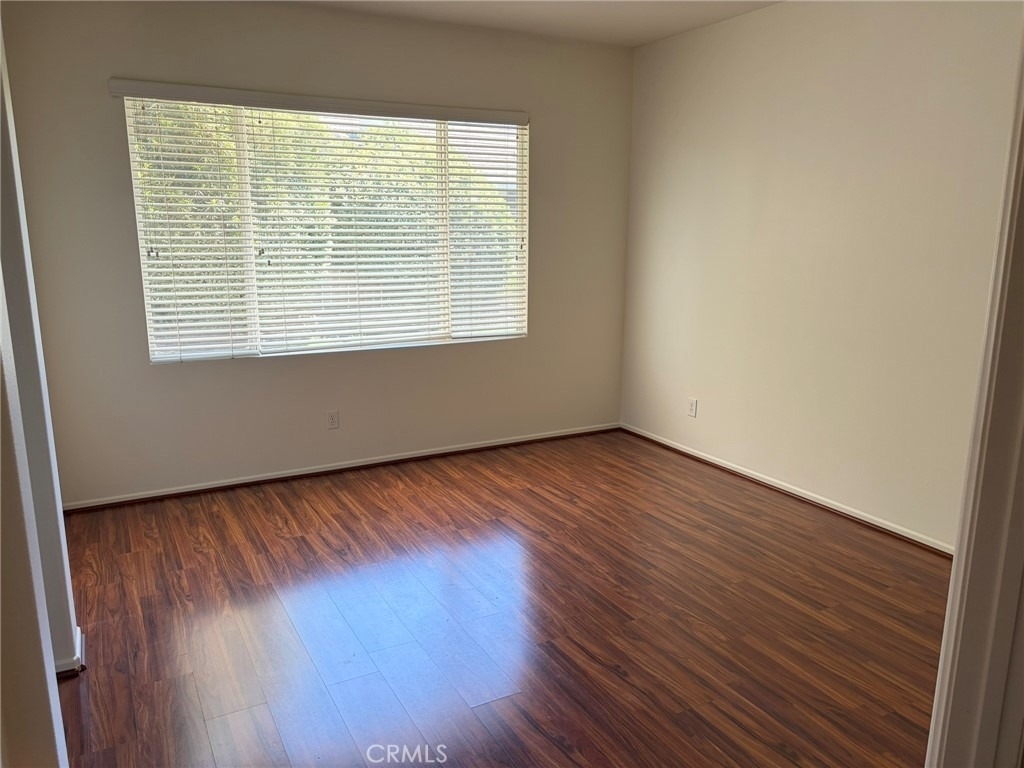 36168 Leeds Street - Photo 26