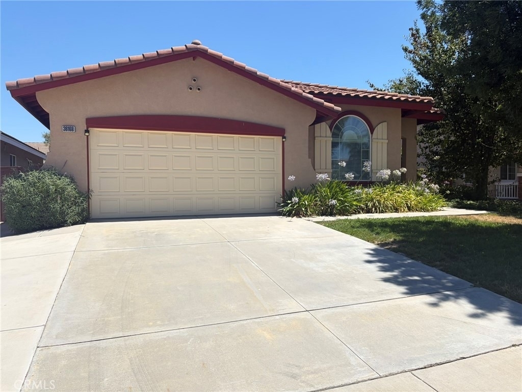 36168 Leeds Street - Photo 12