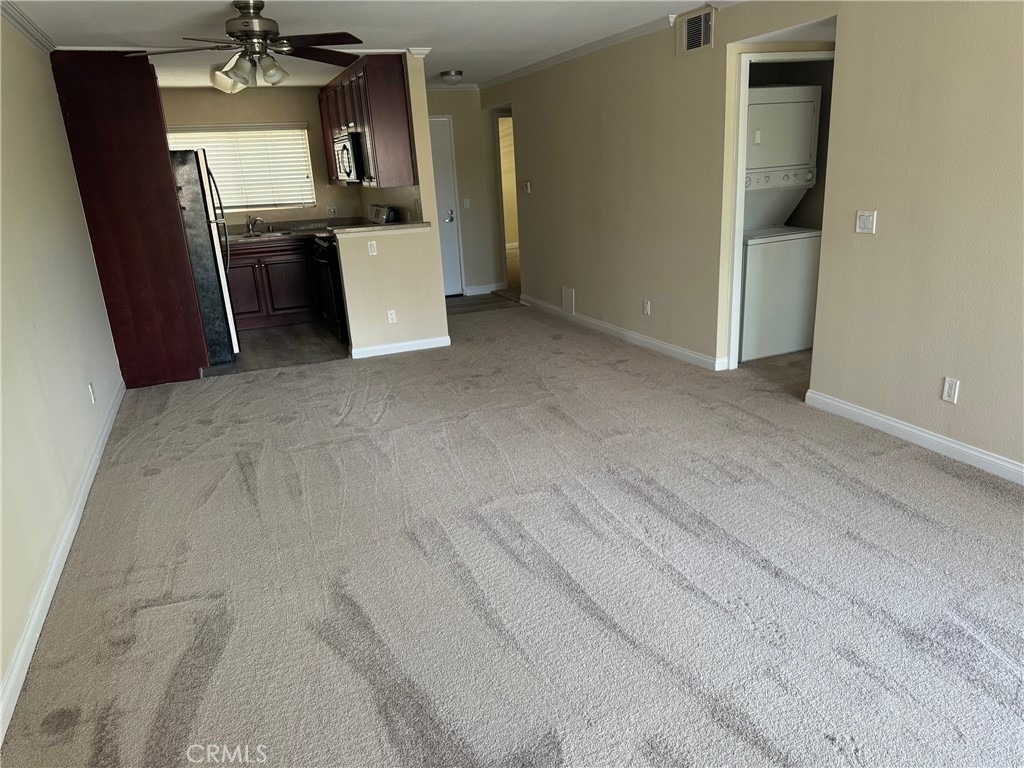 21550 Burbank Boulevard - Photo 11