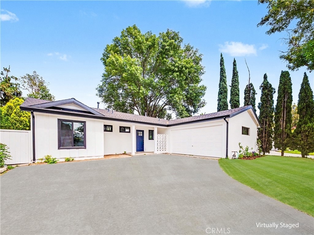 8738 Monogram Avenue - Photo 4