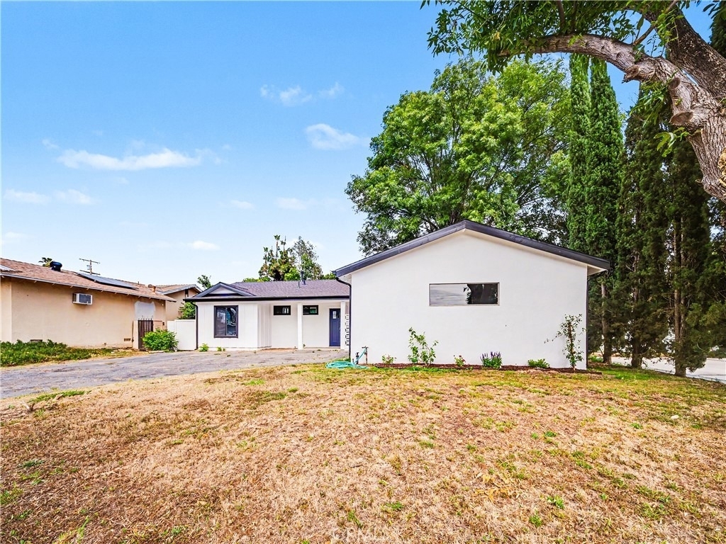 8738 Monogram Avenue - Photo 2