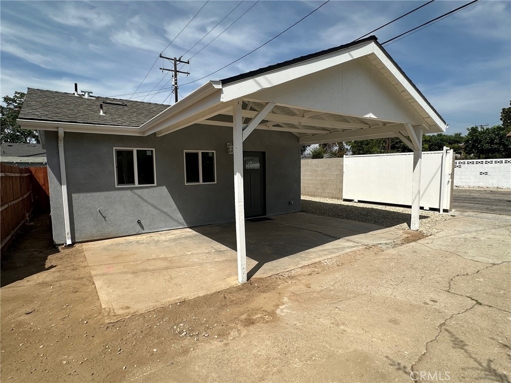 619 S Brand Boulevard - Photo 0