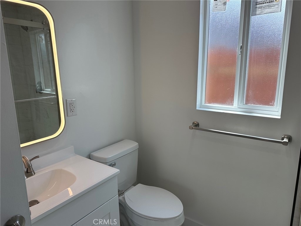 619 S Brand Boulevard - Photo 12