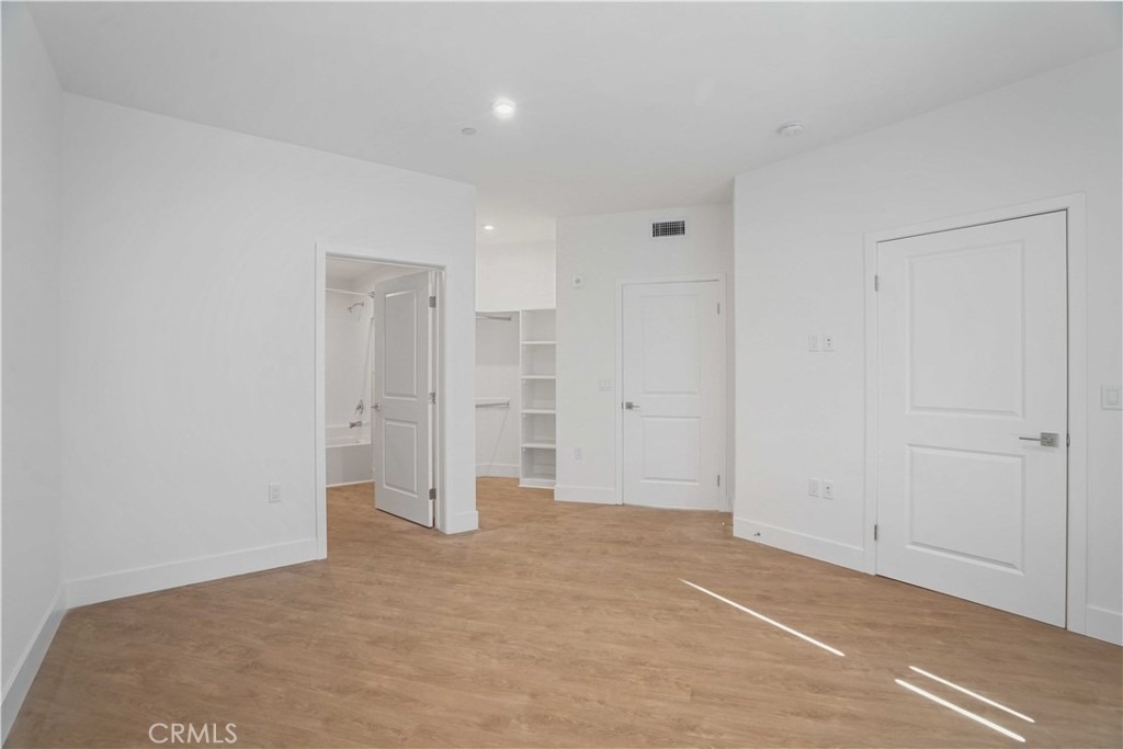 8750 Sepulveda Boulevard - Photo 15