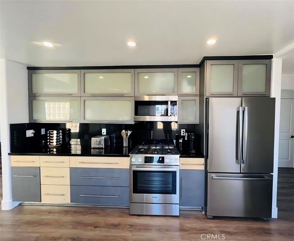 1645 Camden Avenue - Photo 1