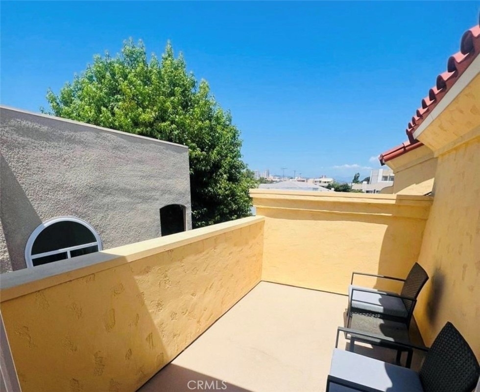 1645 Camden Avenue - Photo 11