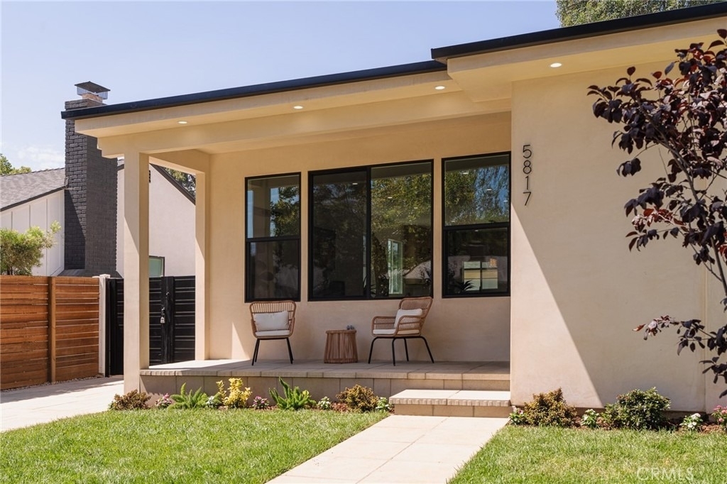 5817 Cantaloupe Avenue - Photo 8