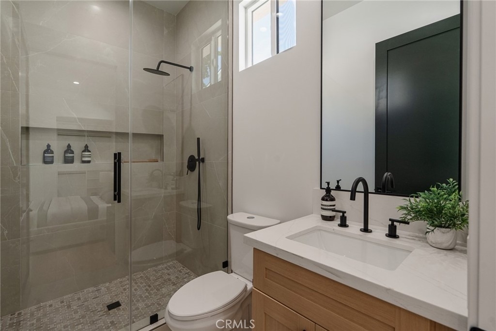 5817 Cantaloupe Avenue - Photo 38
