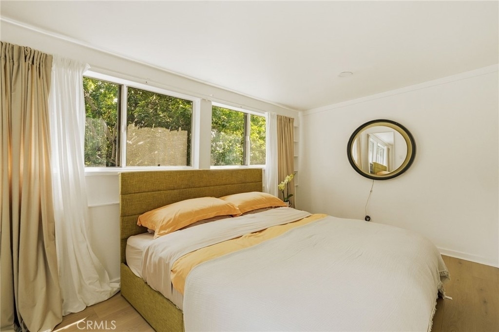 5924 Hayes Avenue - Photo 3