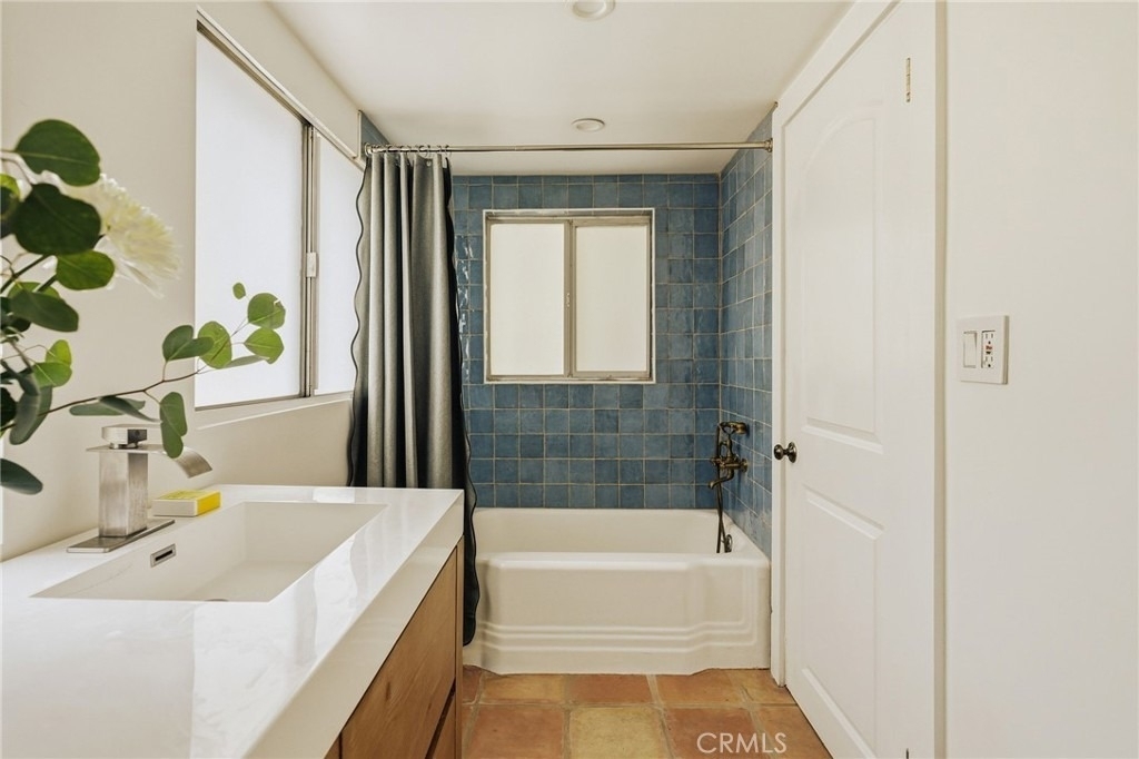 5924 Hayes Avenue - Photo 13