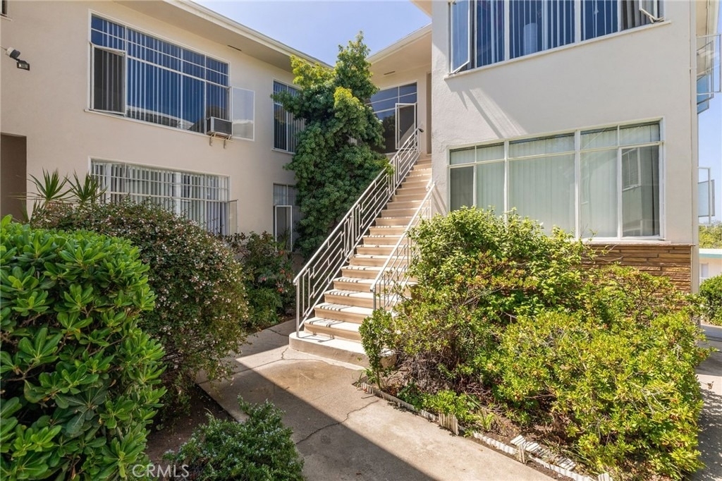 459 Landfair Avenue - Photo 12