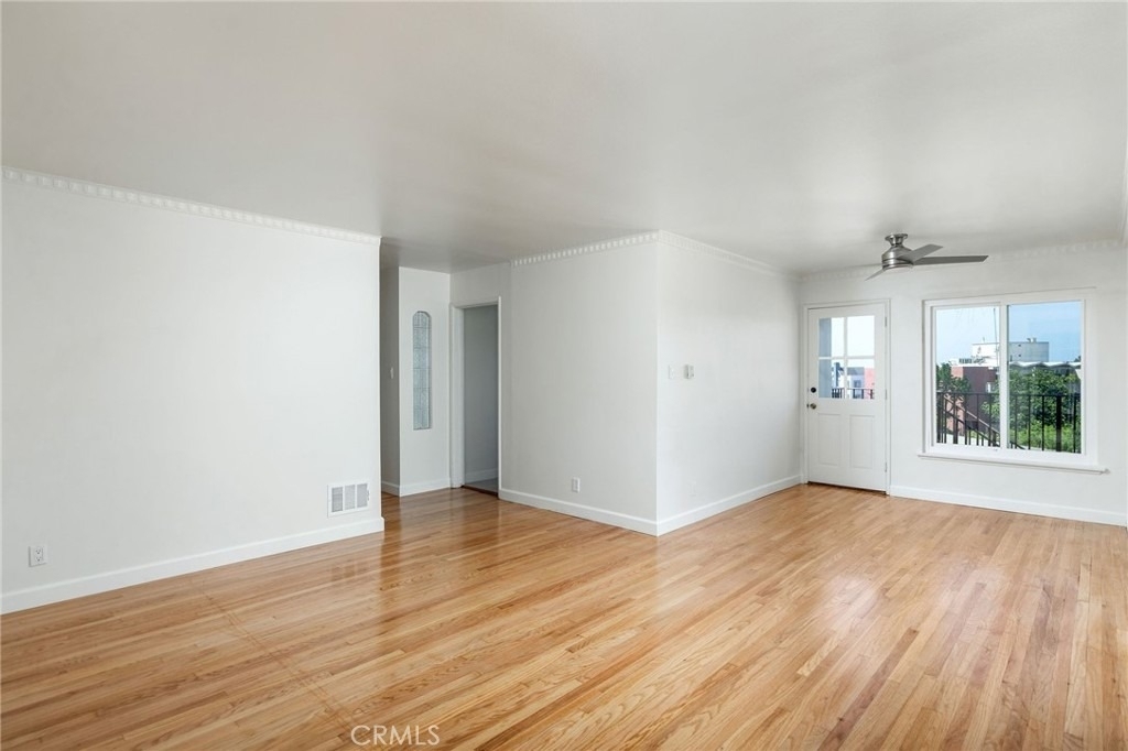 459 Landfair Avenue - Photo 10