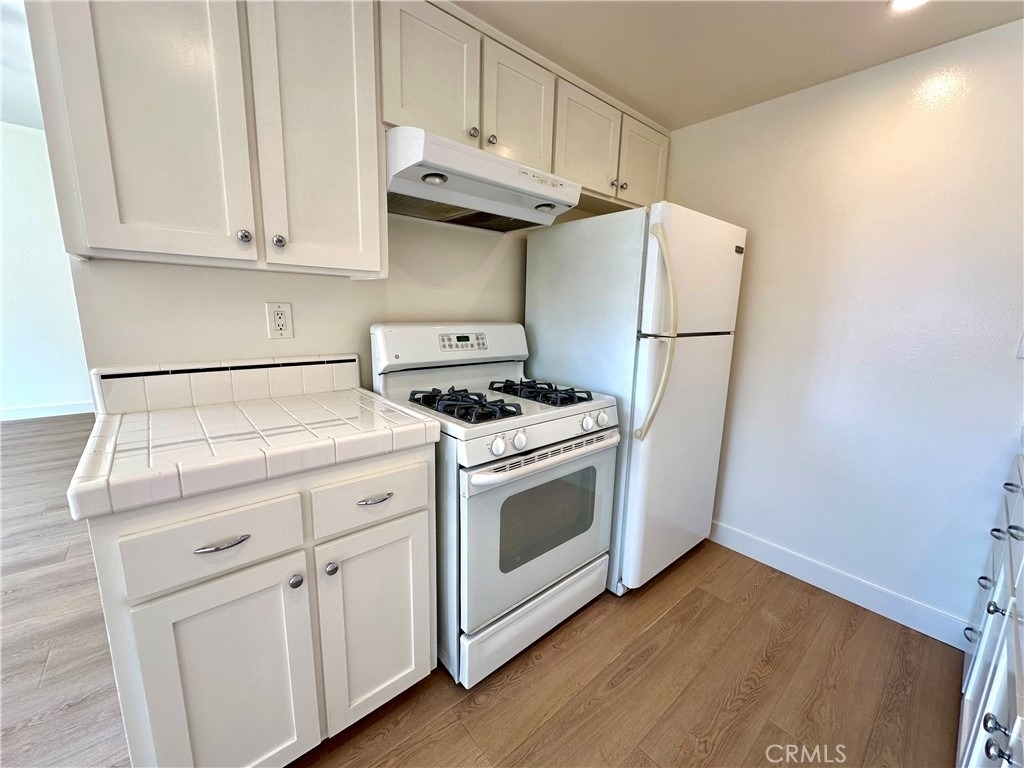 453 29th Street - Photo 7