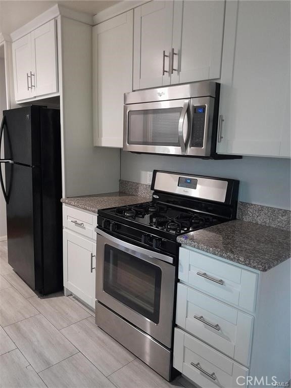 417 E Walnut - Photo 5