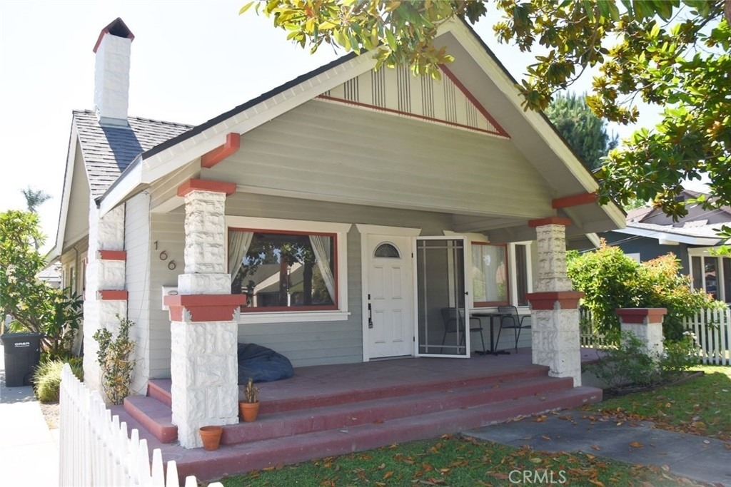 166 Cambridge - Photo 26