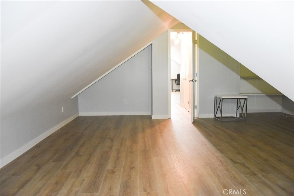 166 Cambridge - Photo 18