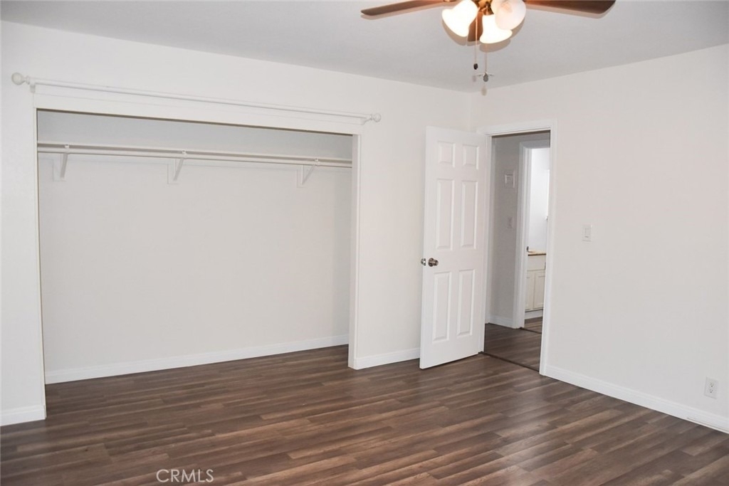 411 Kroeger St - Photo 10