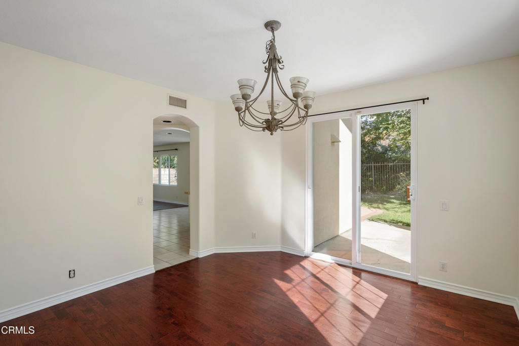 721 Owen Court - Photo 5