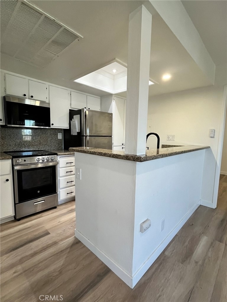 23335 La Crescenta - Photo 2