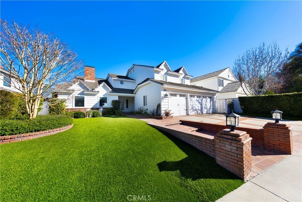 30932 Colonial Place - Photo 0