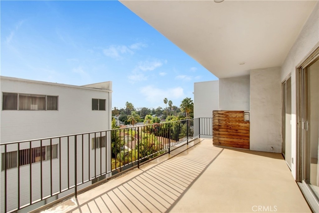 7560 Hollywood - Photo 12