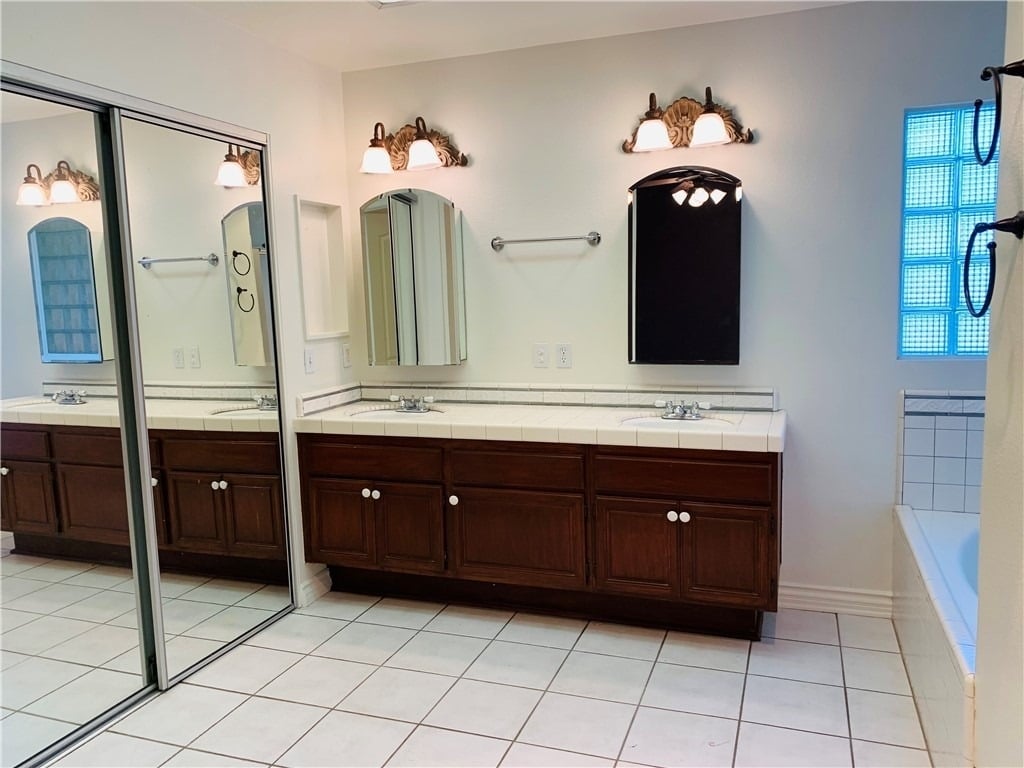 23665 Meadcliff Place - Photo 11