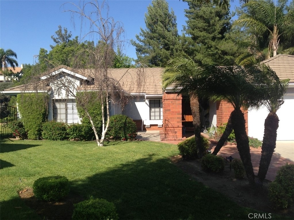 23665 Meadcliff Place - Photo 0