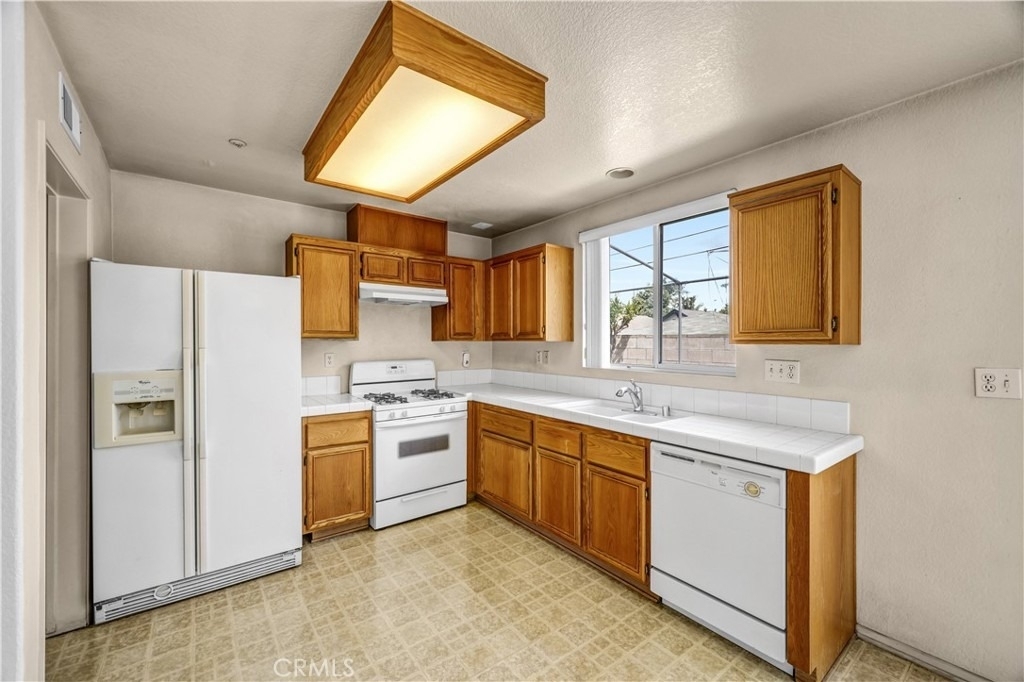 465 E Afton Lane - Photo 6