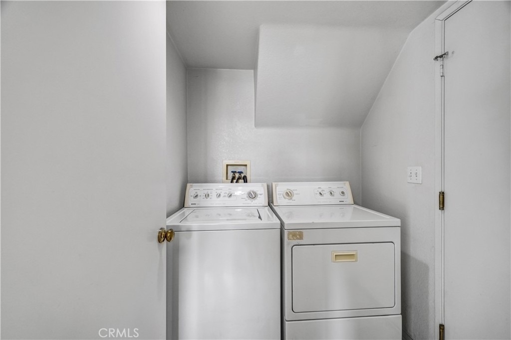 465 E Afton Lane - Photo 18