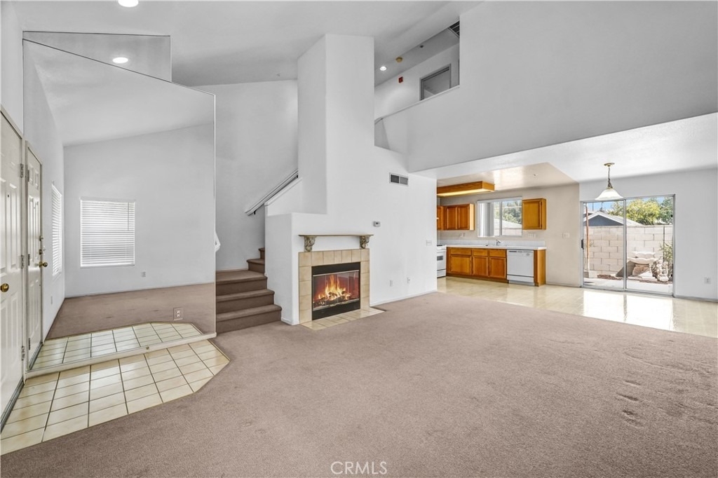 465 E Afton Lane - Photo 2