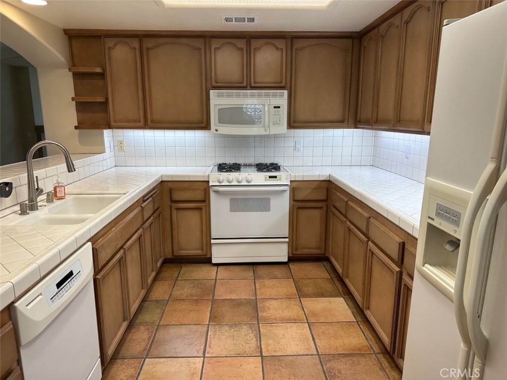 2684 Pala Mesa Court - Photo 10