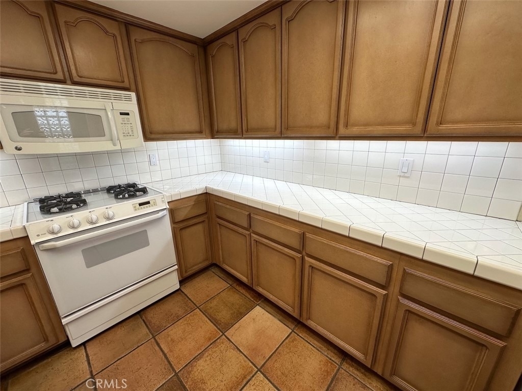 2684 Pala Mesa Court - Photo 11