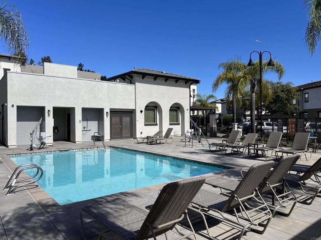 2332 Verano Way - Photo 16