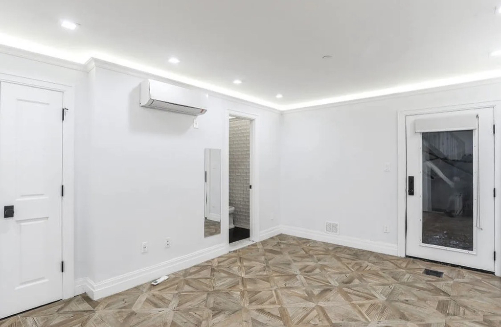 43 Columbia Place - Photo 2