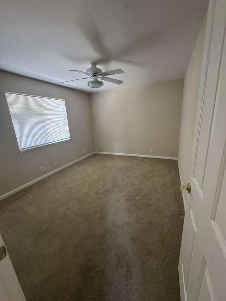 15546 Linda Avenue - Photo 4