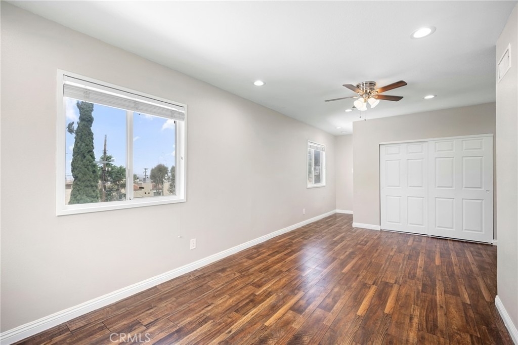 10227 Helendale Avenue - Photo 16