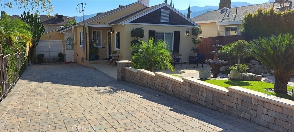 3216 Prospect Avenue - Photo 1